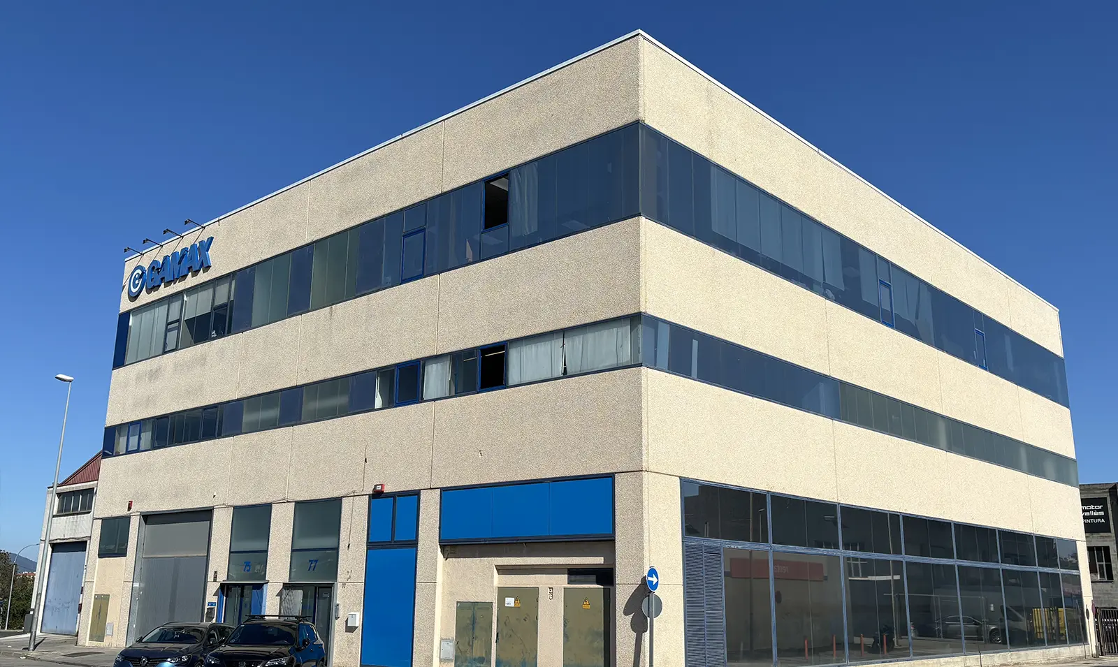 Serveis integrals de Project Management al promotor, de construcció d’obra nova / rehabilitació i posterior comercialització del producte final.